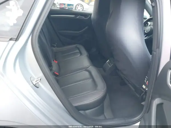 WAUAUGFF4J1022122 2018 AUDI A3 - Image 8