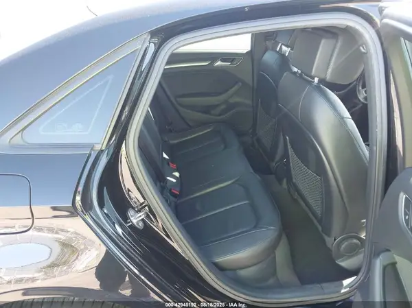 WAUAUGFF4J1029040 2018 AUDI A3 - Image 8