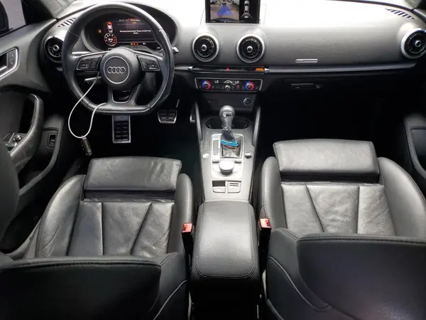 WAUAUGFF4J1084037 2018 AUDI A3 - Image 8