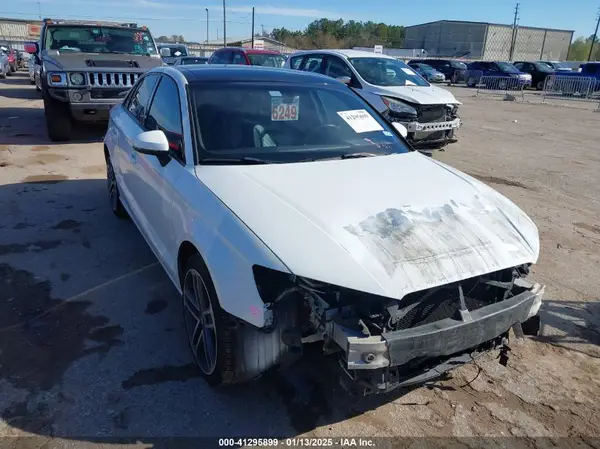 WAUAUGFF5H1028537 2017 AUDI A3 - Image 1