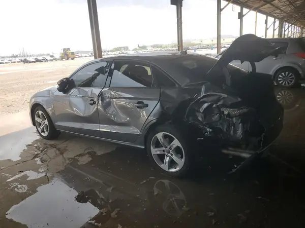 WAUAUGFF5H1062526 2017 AUDI A3 - Image 2