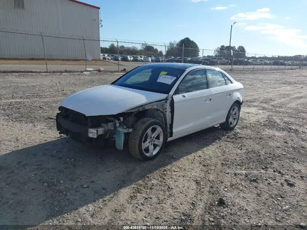 WAUAUGFF6H1048196 2017 AUDI A3 - Image 2