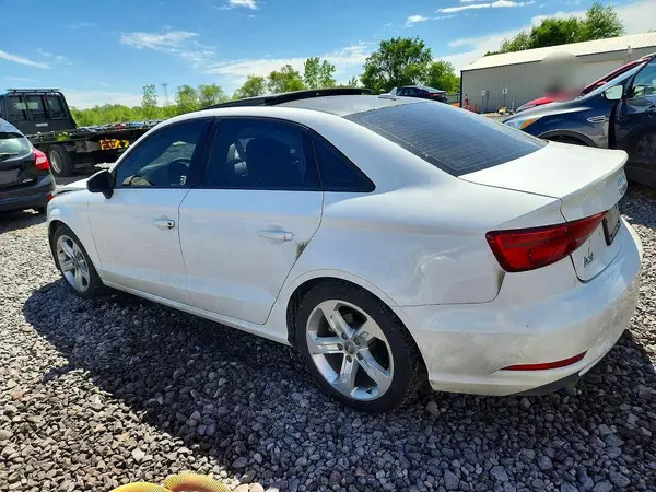 WAUAUGFF6H1074488 2017 AUDI A3 - Image 2