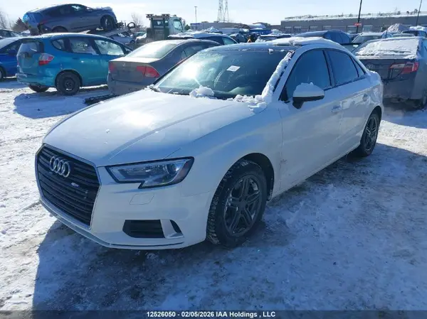 WAUAUGFF6J1015611 2018 AUDI A3 - Image 2
