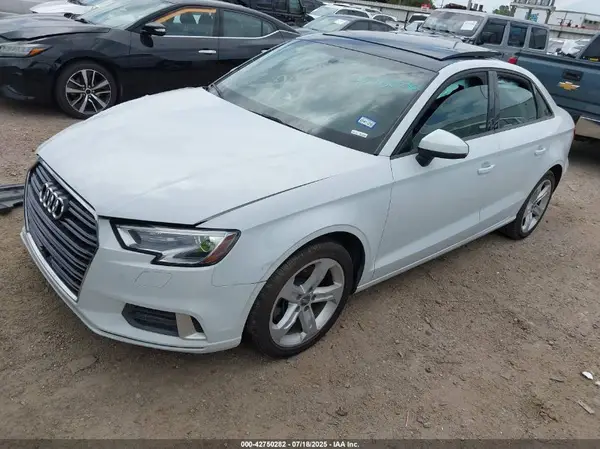 WAUAUGFF6J1030190 2018 AUDI A3 - Image 2