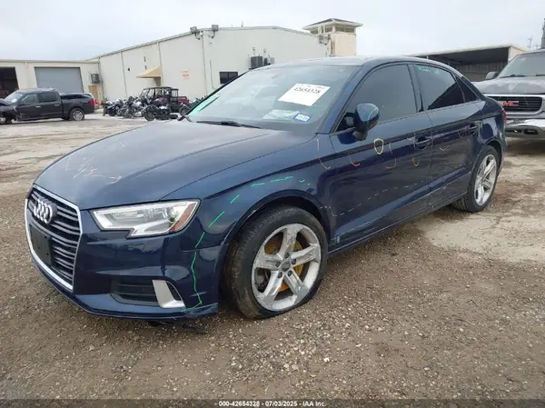 WAUAUGFF6J1052772 2018 AUDI A3 - Image 2