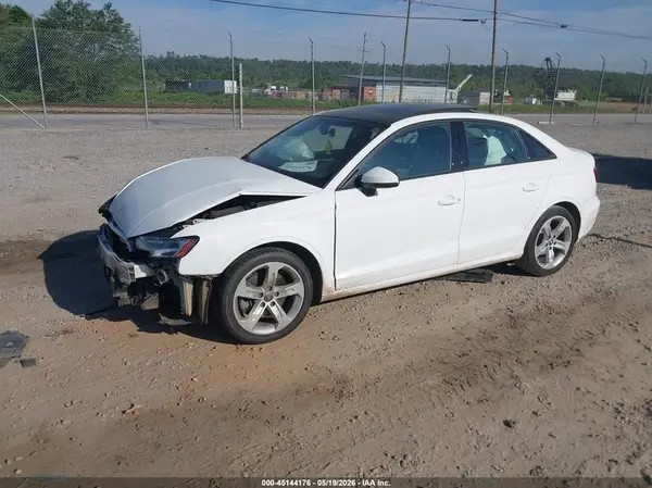 WAUAUGFF7H1042181 2017 AUDI A3 - Image 2