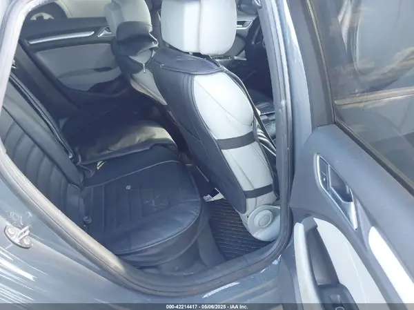 WAUAUGFF7H1052239 2017 AUDI A3 - Image 8