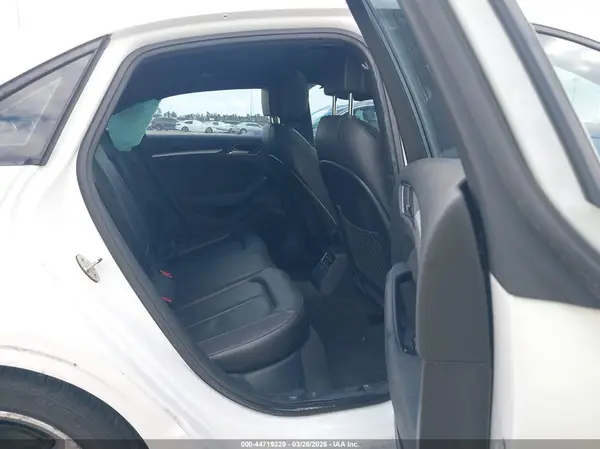 WAUAUGFF7J1010885 2018 AUDI A3 - Image 8