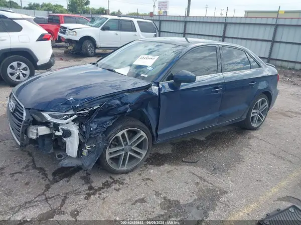 WAUAUGFF7J1041862 2018 AUDI A3 - Image 2