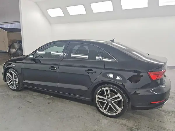 WAUAUGFF7J1042400 2018 AUDI A3 - Image 2