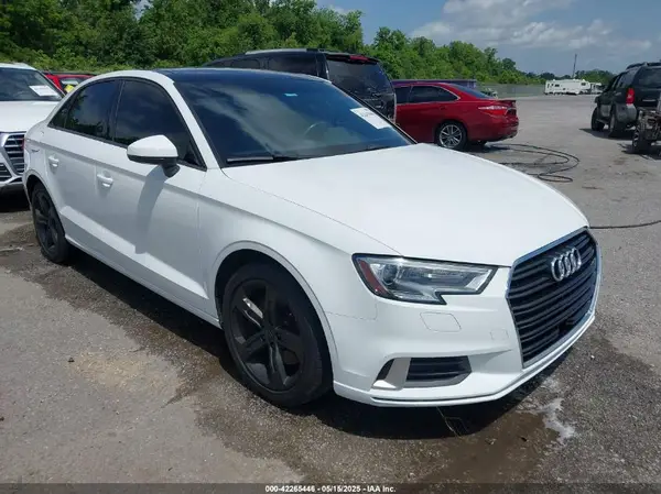 WAUAUGFF7J1044504 2018 AUDI A3 - Image 1