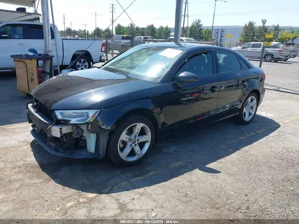 WAUAUGFF7J1072304 2018 AUDI A3 - Image 2