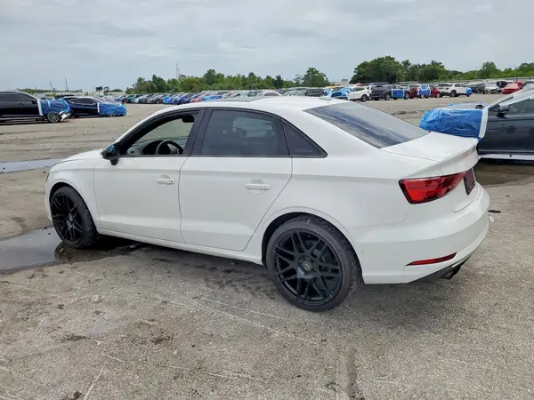 WAUAUGFF8H1042772 2017 AUDI A3 - Image 2
