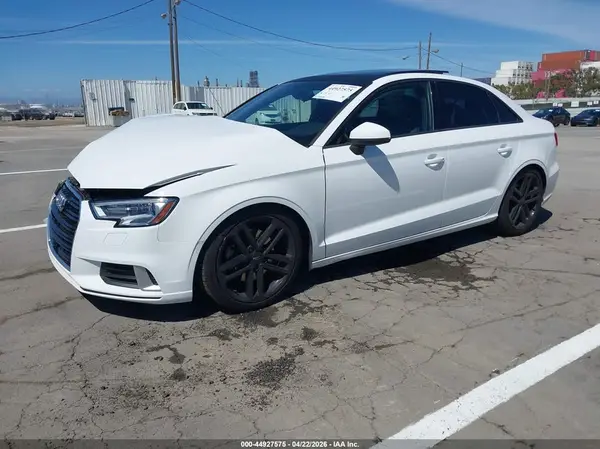 WAUAUGFF8J1040588 2018 AUDI A3 - Image 2