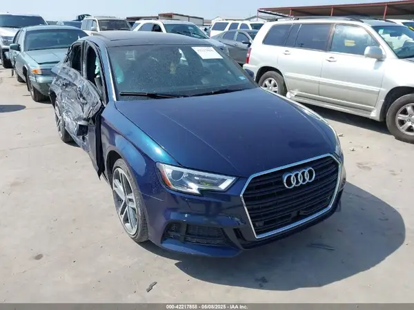 WAUAUGFF9H1028329 2017 AUDI A3 - Image 1