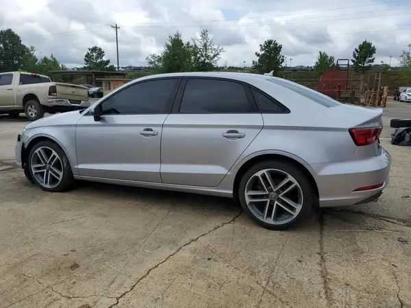 WAUAUGFF9H1044319 2017 AUDI A3 - Image 2