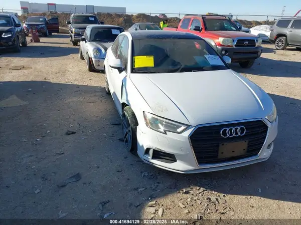 WAUAUGFF9H1053991 2017 AUDI A3 - Image 1