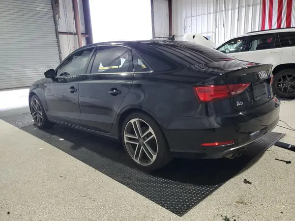 WAUAUGFF9J1022746 2018 AUDI A3 - Image 2