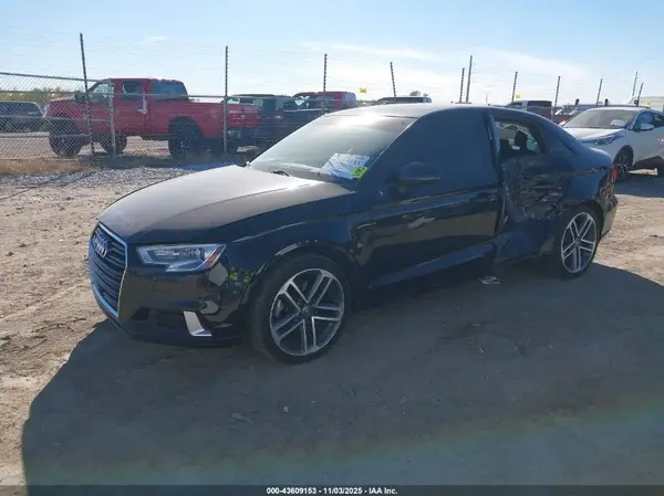 WAUAUGFF9J1035528 2018 AUDI A3 - Image 2