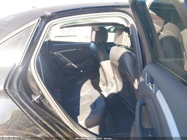 WAUAUGFF9J1035528 2018 AUDI A3 - Image 8