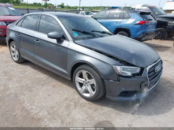 WAUAUGFF9J1091582 2018 AUDI A3 - Image 1