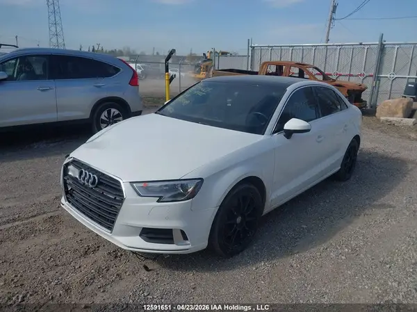 WAUAUGFF9K1011425 2019 AUDI A3 - Image 2