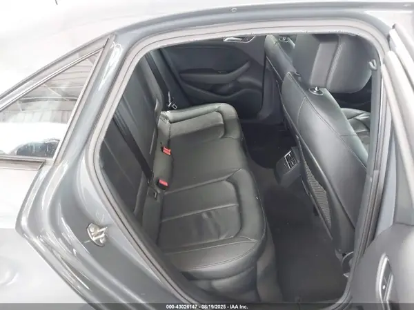 WAUAUGFF9KA085976 2019 AUDI A3 - Image 8