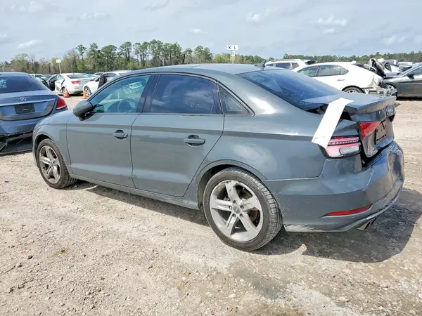 WAUAUGFFXH1026573 2017 AUDI A3 - Image 2