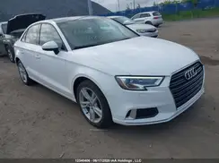 WAUAUGFFXH1033488 2017 AUDI A3