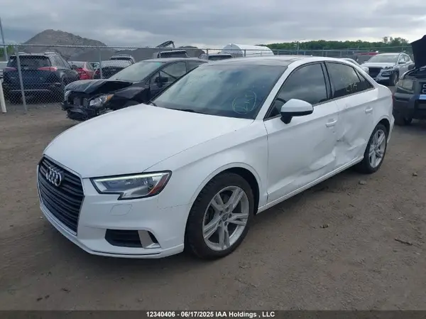 WAUAUGFFXH1033488 2017 AUDI A3 - Image 2