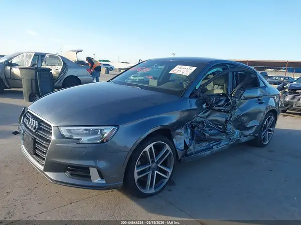 WAUAUGFFXH1041333 2017 AUDI A3 - Image 2