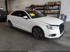 WAUAUGFFXH1043048 2017 AUDI A3