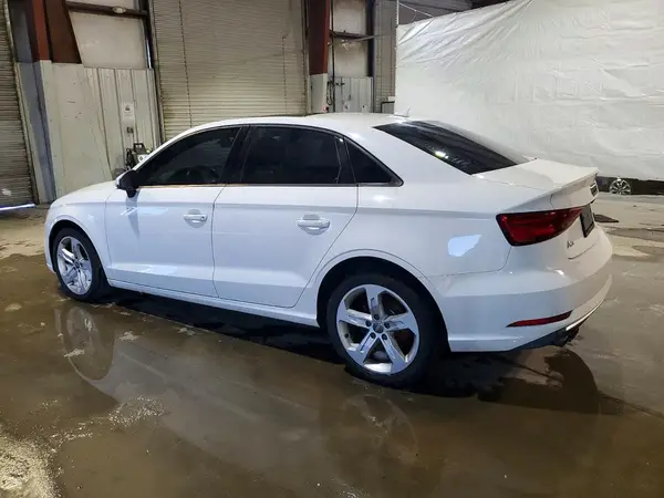 WAUAUGFFXH1070007 2017 AUDI A3 - Image 2