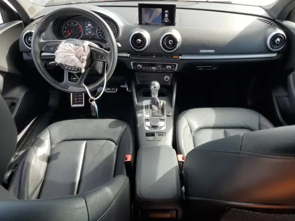 WAUAUGFFXJ1042813 2018 AUDI A3 - Image 8