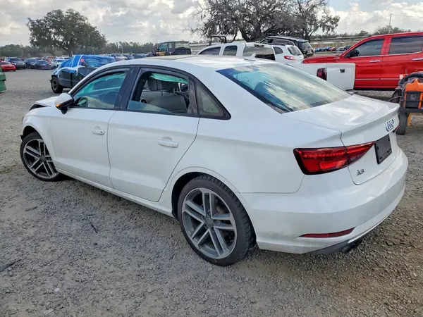 WAUAUGFFXJ1076685 2018 AUDI A3 - Image 2