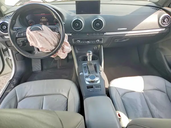 WAUAUGFFXJ1076685 2018 AUDI A3 - Image 8