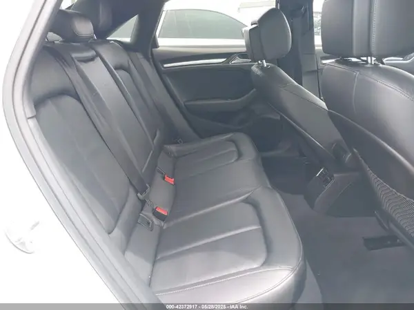 WAUAUGFFXK1010011 2019 AUDI A3 - Image 8