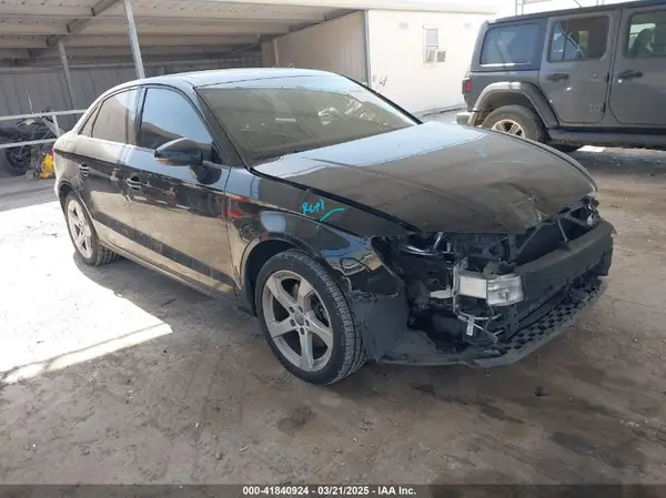 WAUAUGFFXK1024958 2019 AUDI A3 - Image 1
