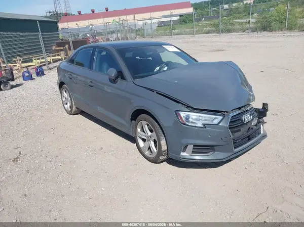 WAUAUHFF0H1052315 2017 AUDI A3 - Image 1