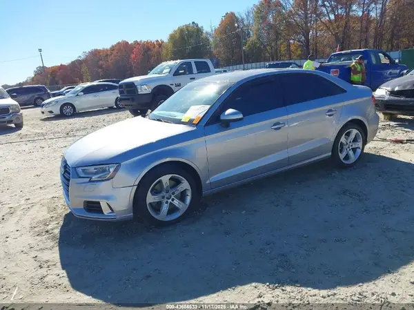 WAUAUHFF0J1056161 2018 AUDI A3 - Image 2