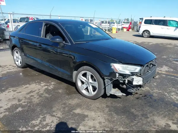WAUAUHFF0J1056175 2018 AUDI A3 - Image 1