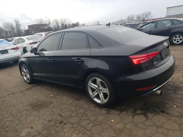 WAUAUHFF6J1019227 2018 AUDI A3 - Image 2