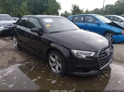 WAUAUHFF6J1055385 2018 AUDI A3