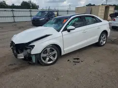 WAUAUHFF9J1047121 2018 AUDI A3