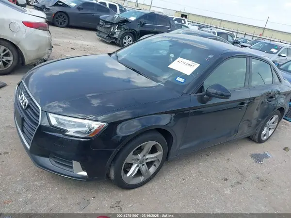 WAUAUHFF9J1054716 2018 AUDI A3 - Image 2