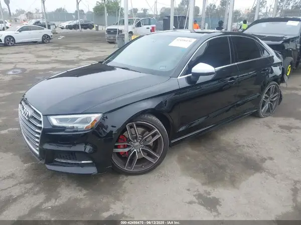 WAUB1GFF0J1086462 2018 AUDI S3 - Image 2