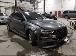 WAUB1GFF1KA084933 2019 AUDI S3