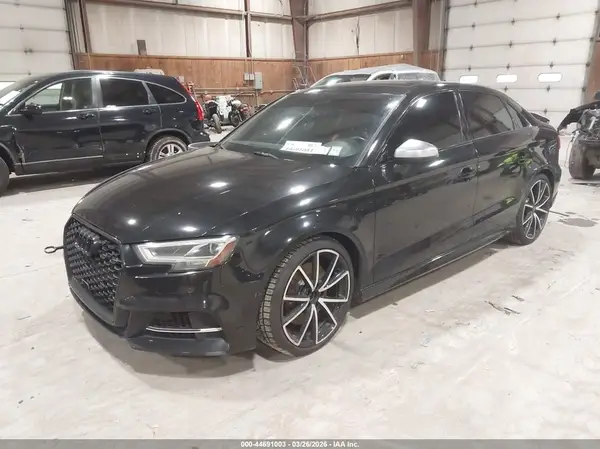 WAUB1GFF2H1072301 2017 AUDI S3 - Image 2