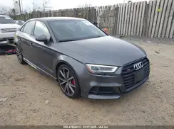 WAUB1GFF2J1037814 2018 AUDI S3